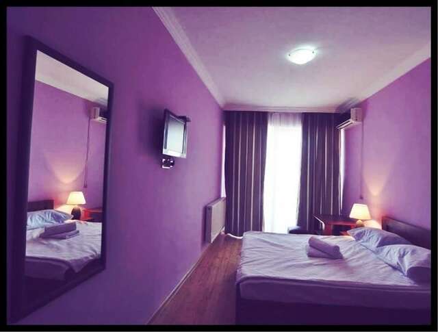 Отель Hotel Nina Тбилиси-13