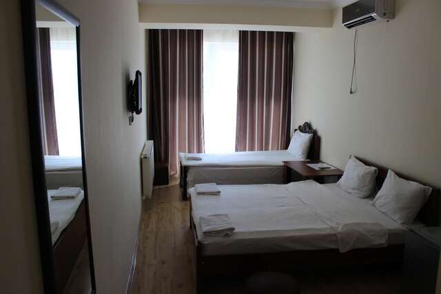 Отель Hotel Nina Тбилиси-15