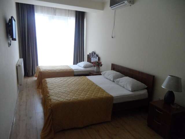 Отель Hotel Nina Тбилиси-21